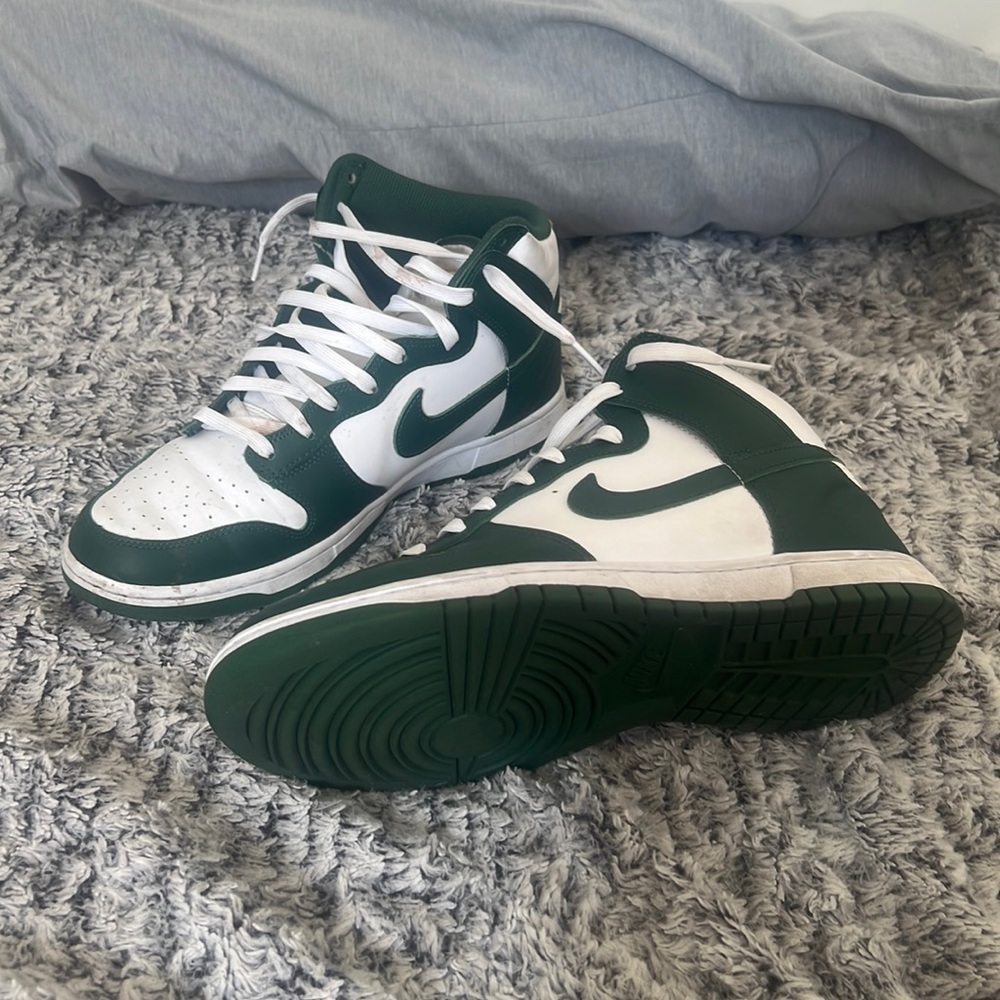 Airforce Jordan 1 Nike dunks Australia size 10.5 men’s